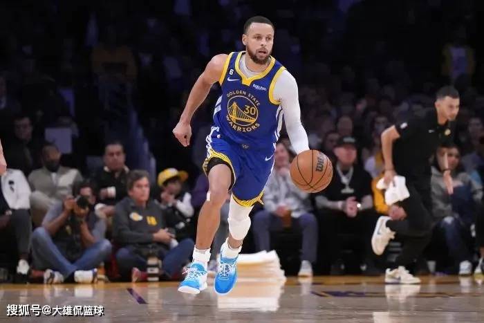 NBA:NBA大单来了NBA，500亿美元的NBA转播合约来了，选手工资又要涨