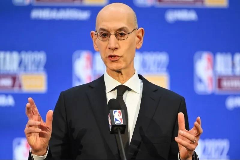 勇士队:NBA早报｜哈登再次缺席训练 利拉德恩师辞职 普尔谈勇士队