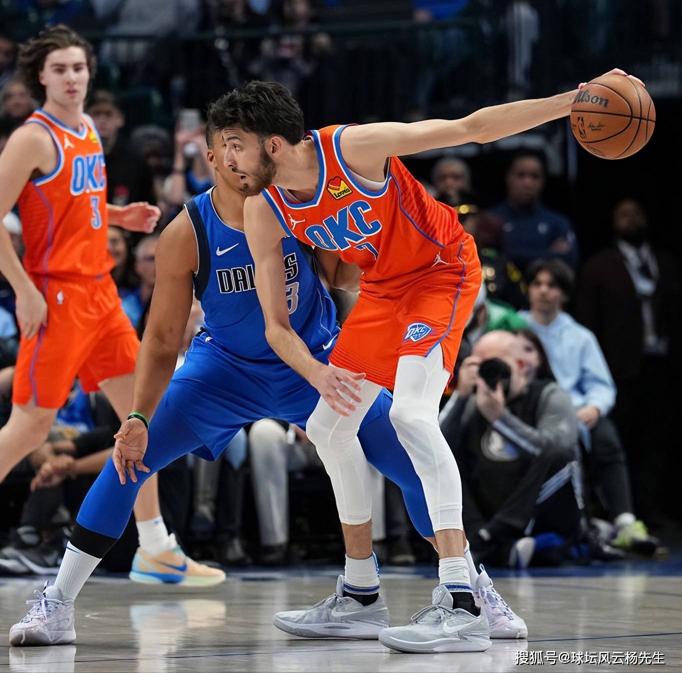 NBA:NBA常规赛NBA，东契奇空砍36+15+18难救主，雷霆126-120险胜独行侠