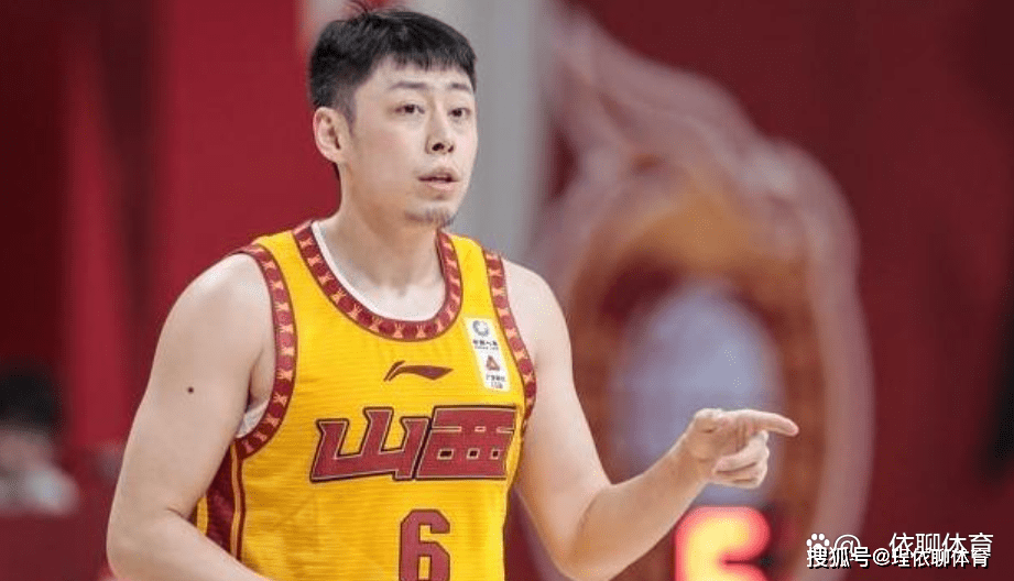 CBA:青岛内线天才吸引球探CBA，终复苏胡明轩狂砍25分，杜锋爱将离开CBA