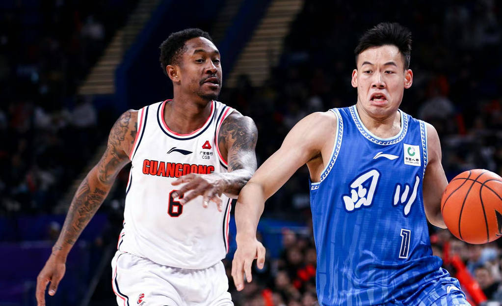 NBA:捡漏的机会！广东队有望迎来“大鱼”NBA，NBA场均20+10悍将或加盟？