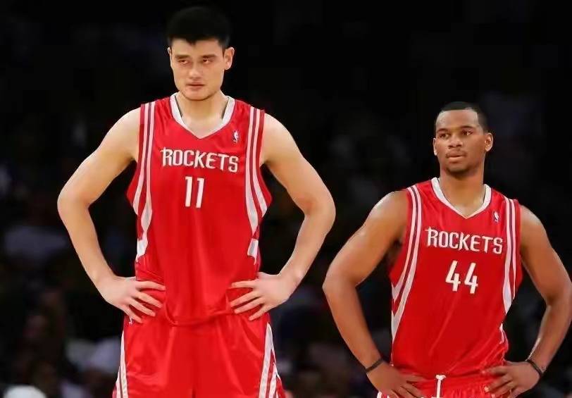 NBA:噩耗！NBA又一球星突然去世NBA，球迷悲痛，出战465场的他永远离开了