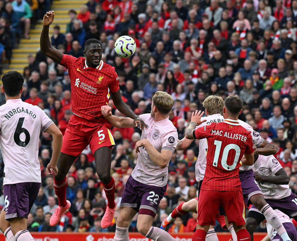 英超:2-0英超，又赢了！英超豪门爆发，2轮6分+创33年纪录，强势叫板曼城